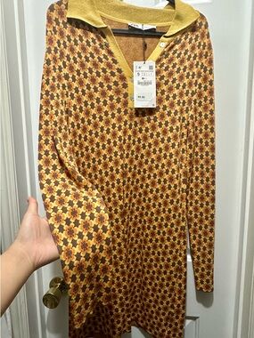 Zara Women V-Neck Polo Sweater Dress in Mustard and Brown Floral Pattern Size S